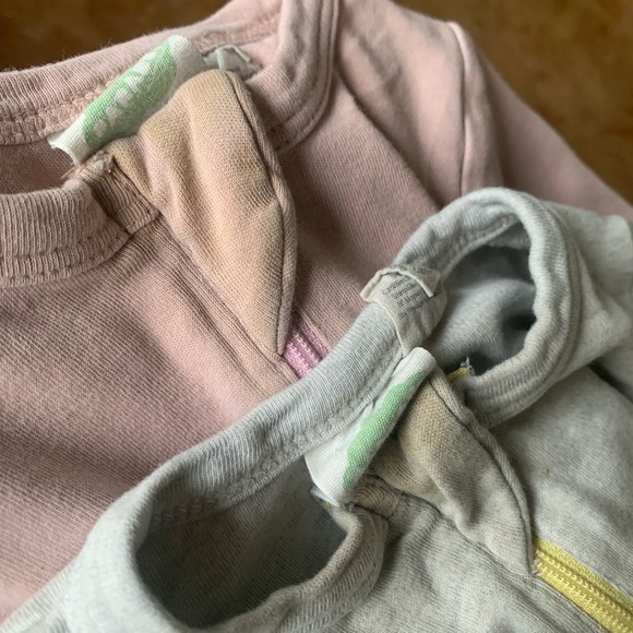 Set of 2 organic Essential Basic '2-Way' Zipper Romper - size 6-12M - Picture 3 of 5